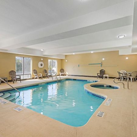 Comfort Suites Brunswick Zewnętrze zdjęcie
