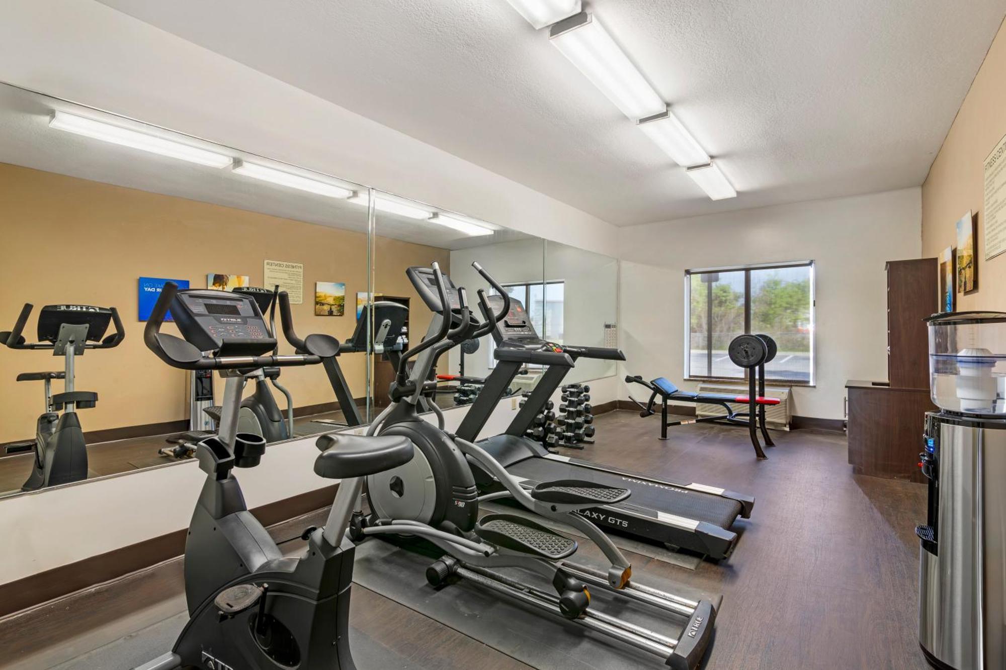 Comfort Suites Brunswick Zewnętrze zdjęcie